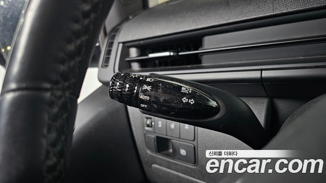 Hyundai Staria 2022 — photo 28