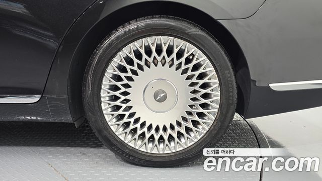 Genesis G90 2019 — photo 7