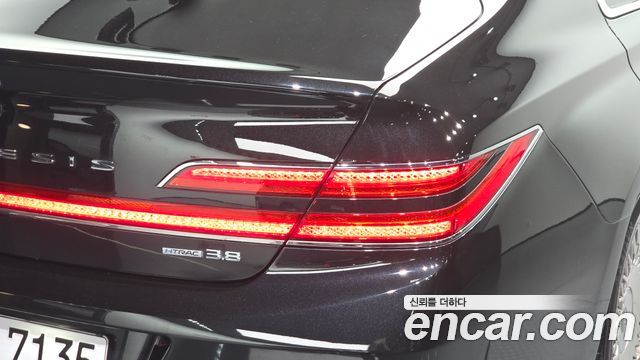 Genesis G90 2019 — photo 9