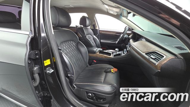Genesis G90 2019 — photo 16