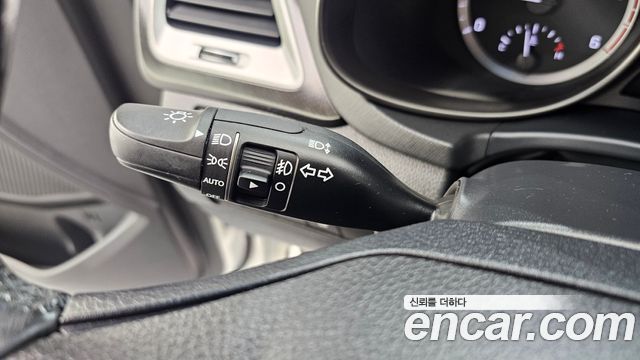Hyundai Santafe 2018 — photo 24