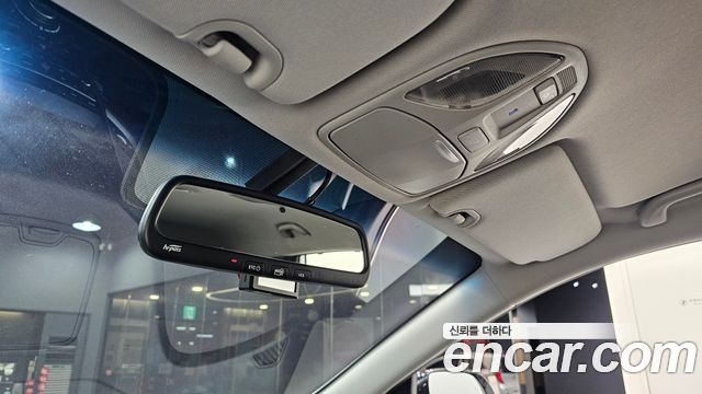 Hyundai Santafe 2018 — photo 26