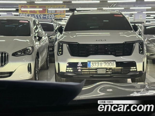 Mercedes-Benz E-Class 2022 — photo 12