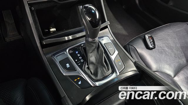 Hyundai Grandeur 2016 — photo 9