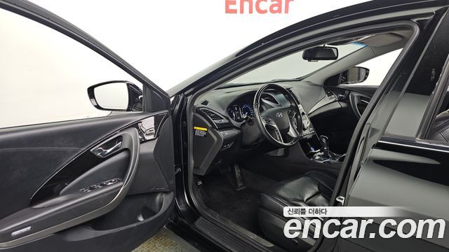 Hyundai Grandeur 2016 — photo 10