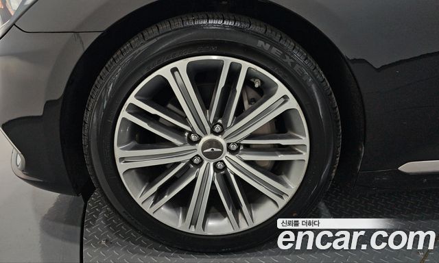 Genesis G80 2017 — photo 5