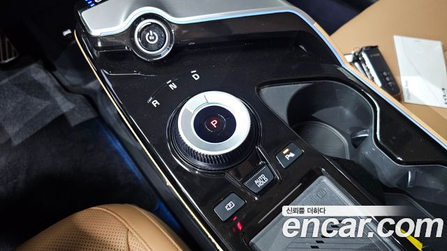 Kia EV6 2023 — photo 12
