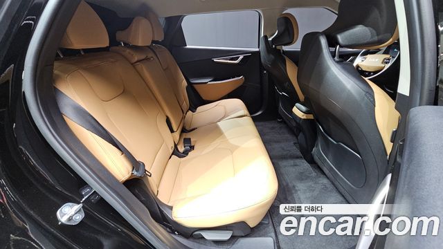 Kia EV6 2023 — photo 18
