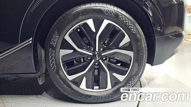 Kia EV6 2023 — photo 7