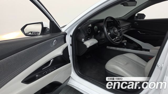 Hyundai AVANTE 2021 — photo 10