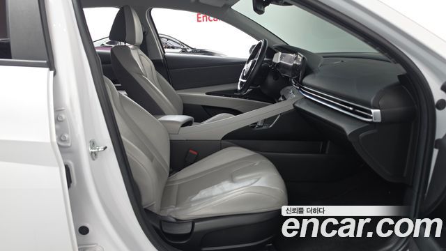 Hyundai AVANTE 2021 — photo 11