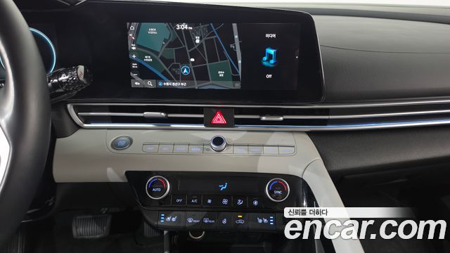 Hyundai AVANTE 2021 — photo 14