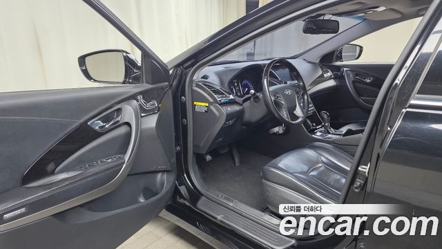 Hyundai Grandeur 2017 — photo 10