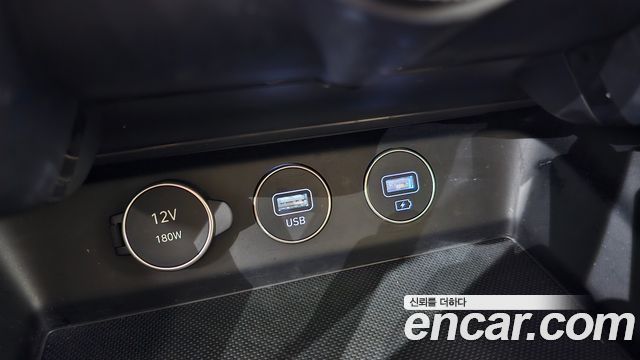 Genesis G70 2023 — photo 18