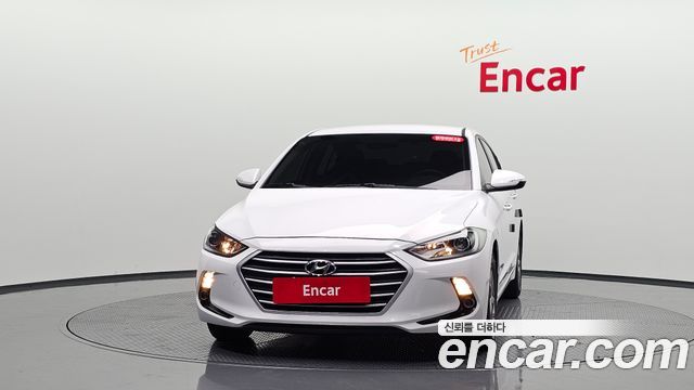Hyundai AVANTE 2018 — photo 3