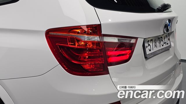 BMW X3 2014 — photo 9