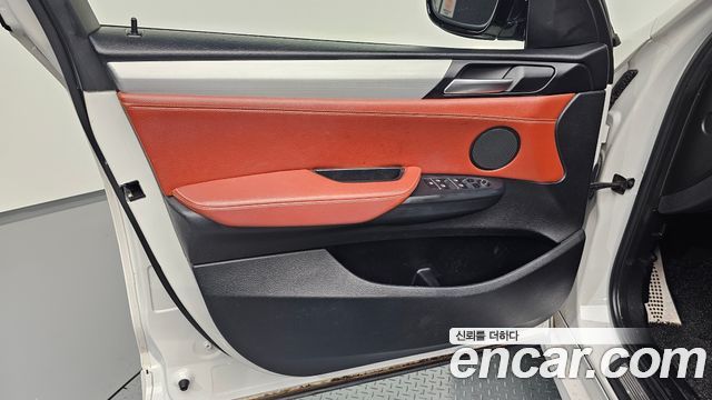 BMW X3 2014 — photo 14