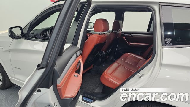 BMW X3 2014 — photo 32