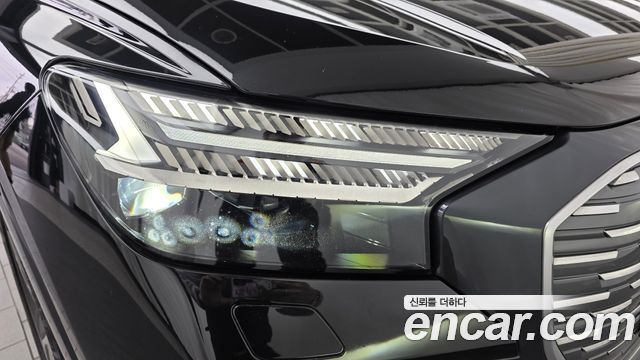 Audi Q4 e-tron 2022 — photo 8
