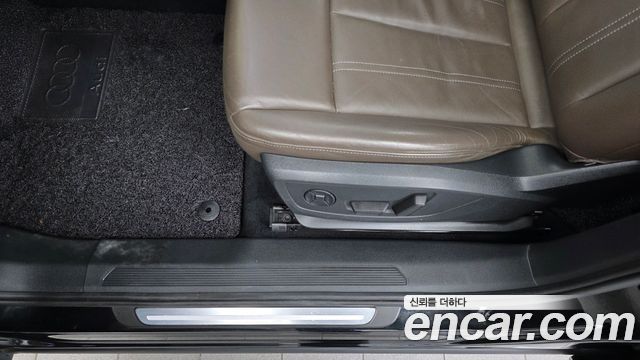 Audi Q4 e-tron 2022 — photo 31