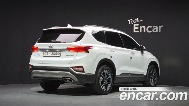 Hyundai Santafe 2019 — photo 2