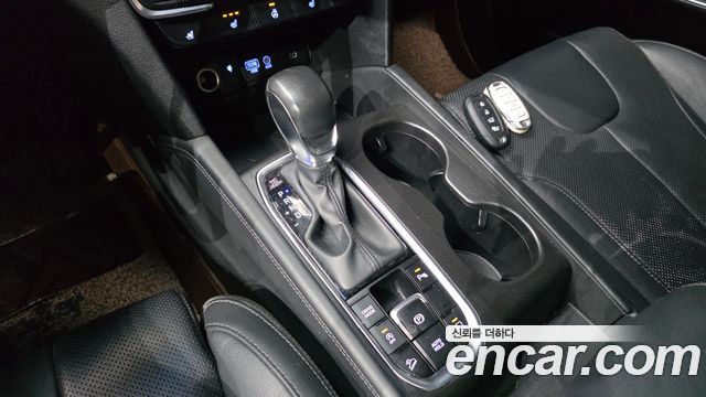 Hyundai Santafe 2019 — photo 9