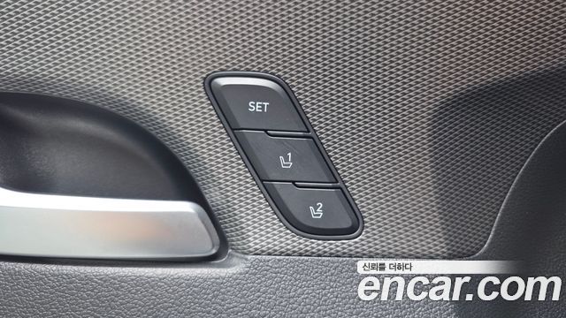 Hyundai Santafe 2019 — photo 12