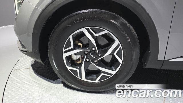 Kia Sportage 2023 — photo 5