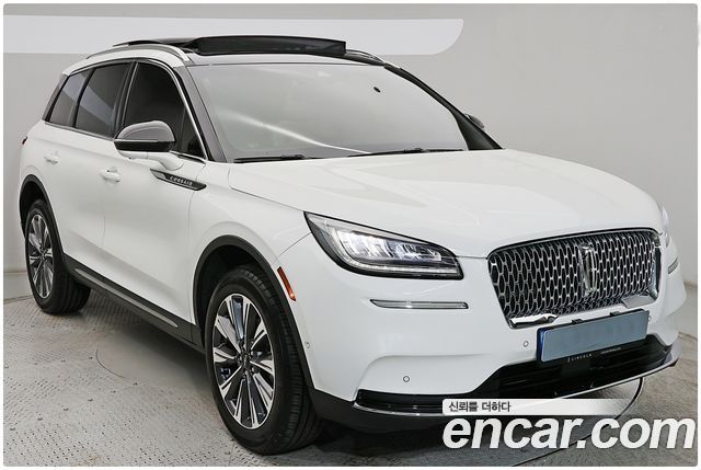 Lincoln Corsair 2022 — photo 3