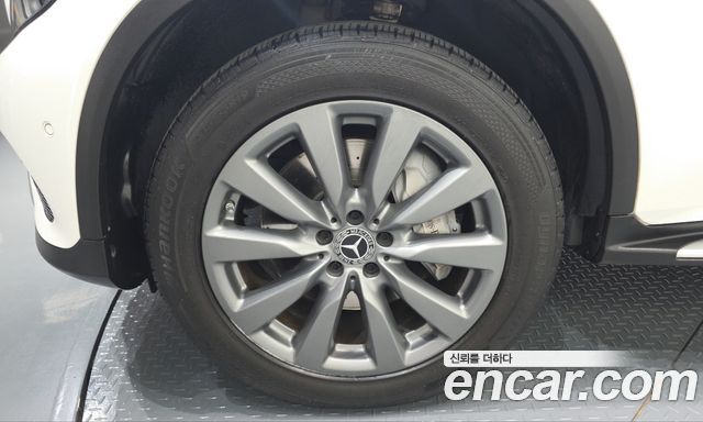 Mercedes-Benz GLC-Class 2019 — photo 5