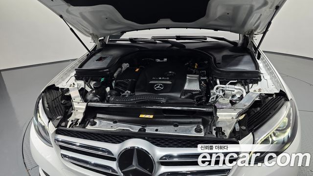 Mercedes-Benz GLC-Class 2019 — photo 6