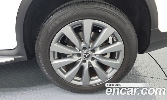 Mercedes-Benz GLC-Class 2019 — photo 7
