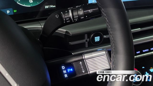 Hyundai Santafe 2024 — photo 12