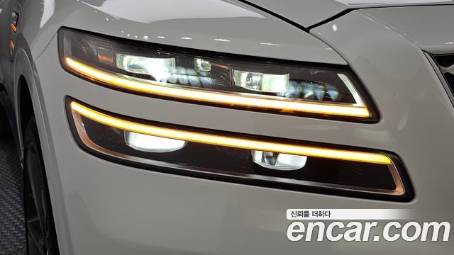 Genesis GV80 2020 — photo 8