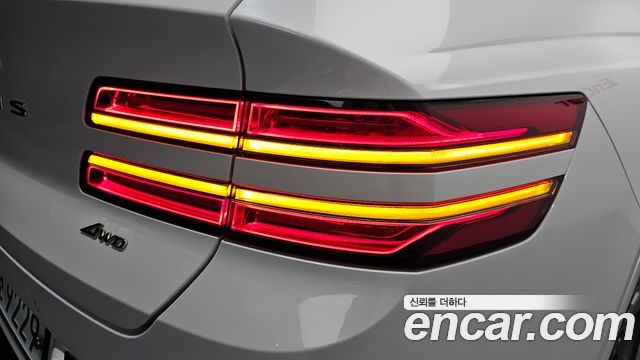 Genesis GV80 2020 — photo 9