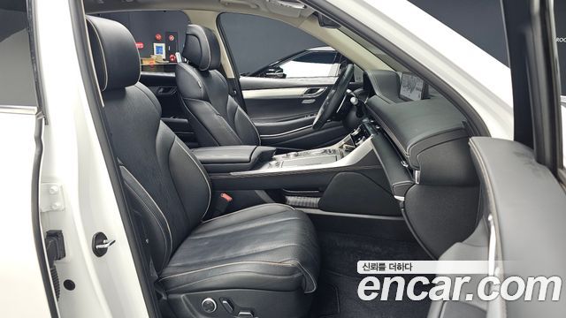 Genesis GV80 2020 — photo 16
