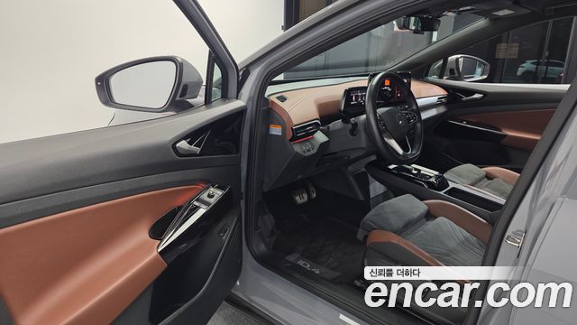 Volkswagen ID.4 2022 — photo 13
