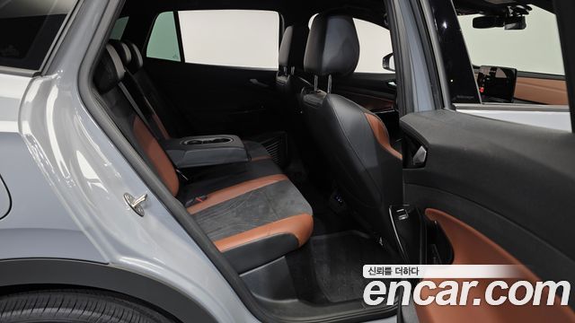 Volkswagen ID.4 2022 — photo 18