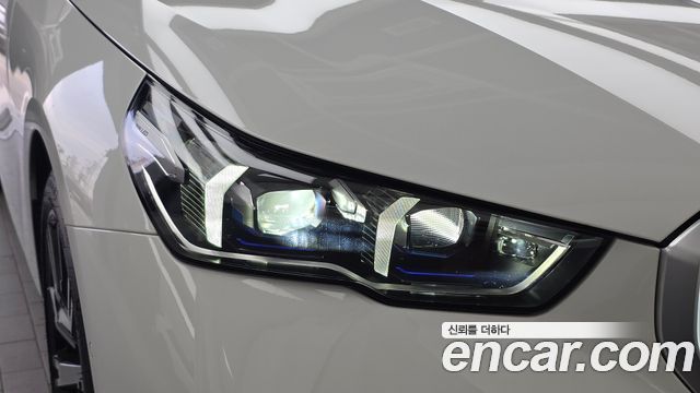 BMW 5-Series 2026 — photo 8