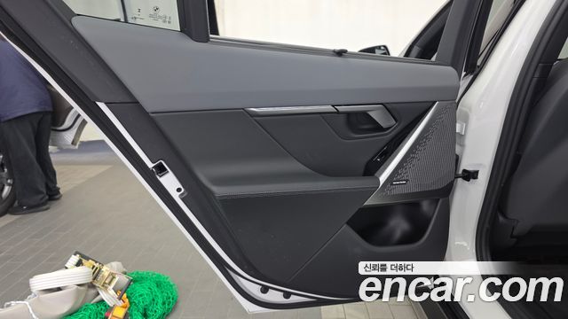 BMW 5-Series 2026 — photo 15
