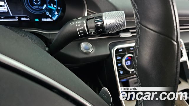 Genesis GV80 2022 — photo 28