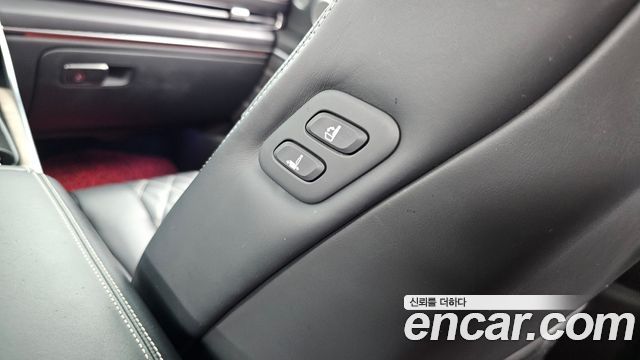 Genesis GV80 2022 — photo 35