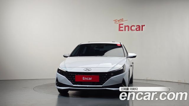 Hyundai AVANTE 2021 — photo 3