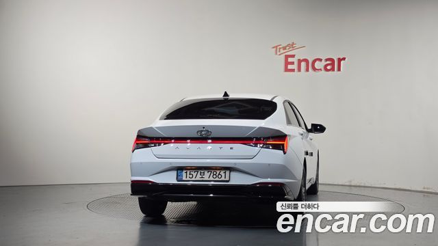 Hyundai AVANTE 2021 — photo 4
