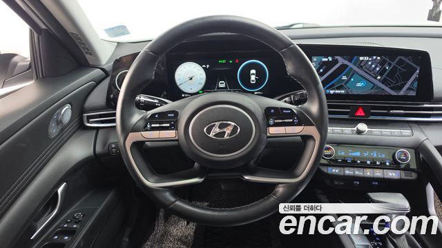Hyundai AVANTE 2021 — photo 19