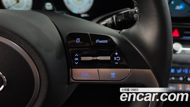 Hyundai AVANTE 2021 — photo 23
