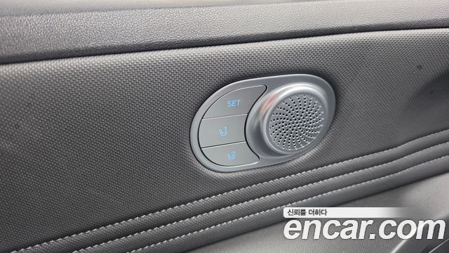 Hyundai AVANTE 2021 — photo 36