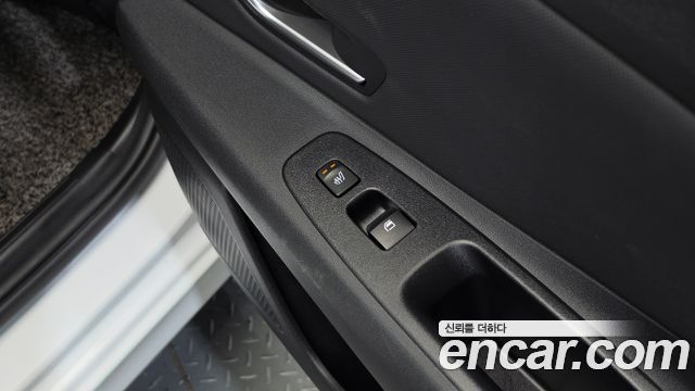 Hyundai AVANTE 2021 — photo 40