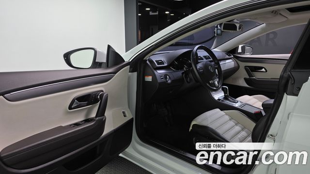 Volkswagen CC 2016 — photo 10