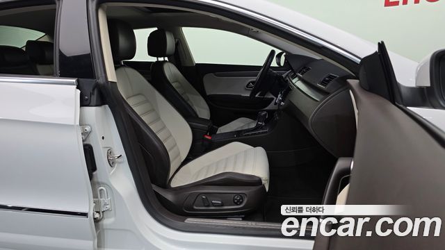 Volkswagen CC 2016 — photo 11